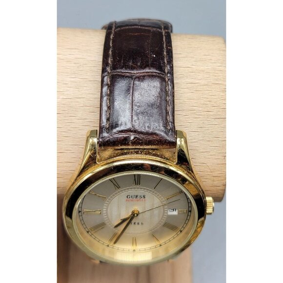 Guess Steel Mens Watch 39mm Gold Plated Case 7.25" Crocodile Leather Band VTG - Picture 15 of 16
